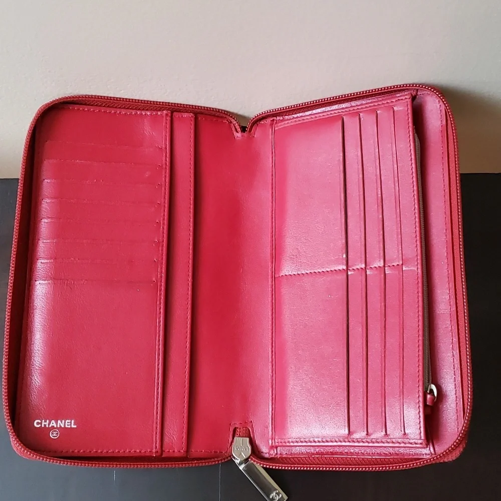 CHANEL TIMELESS CC ZIP AROUND CAVIAR LEATHER WALLET - Picture 9 of 11